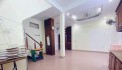 Cho ở nhóm sinh viên 7 - 8 người nhà Đường Láng, 40m2, 4 tầng, 4 ngủ, 15 Triệu, đủ đồ